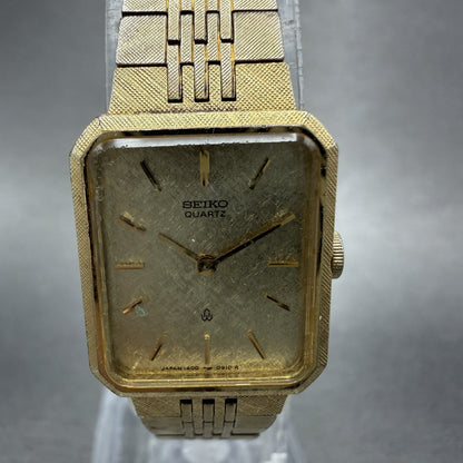 Seiko Tank Watch Women 17mm Champagne Dial Gold Tone 14005540 New Battery1