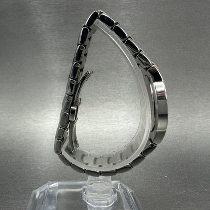 Movado Museum Watch Women 25mm Black Dial Two Tone Round 81 A1 1842 New Battery8