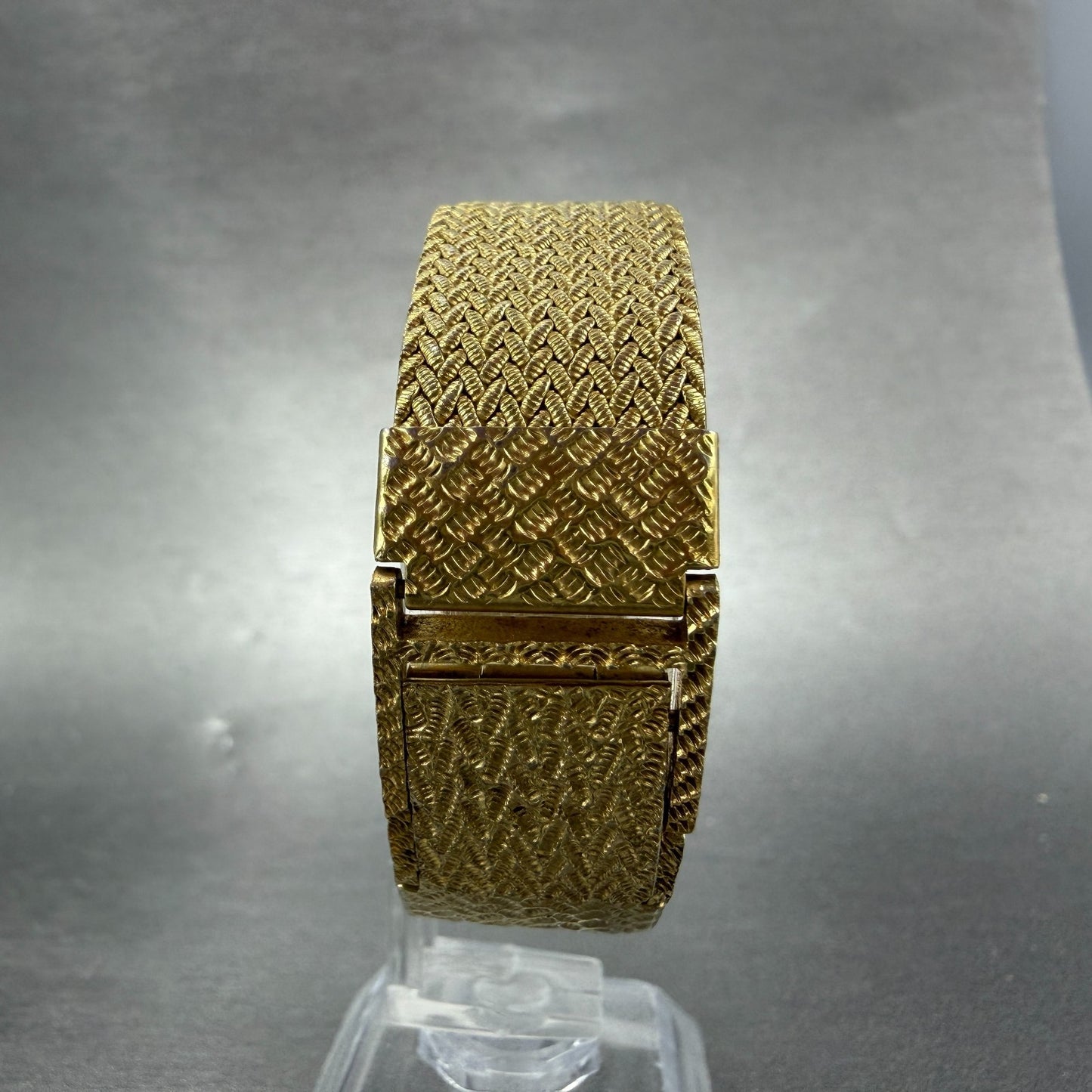 Bulova Tank Watch Men 25mm Gold Dial Gold Tone Octagon Mesh Band 92P13 New Batt7