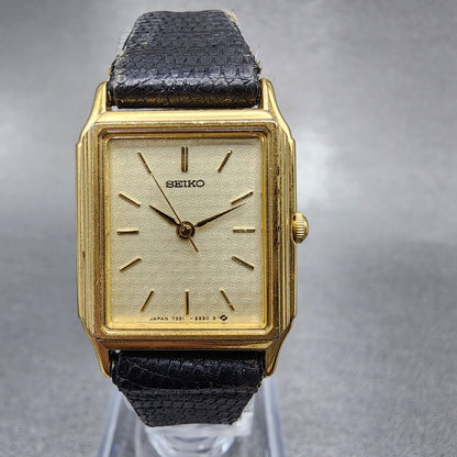 Seiko Tank Watch Women 20mm Champagne Dial Gold Dial 73216280 New Battery0