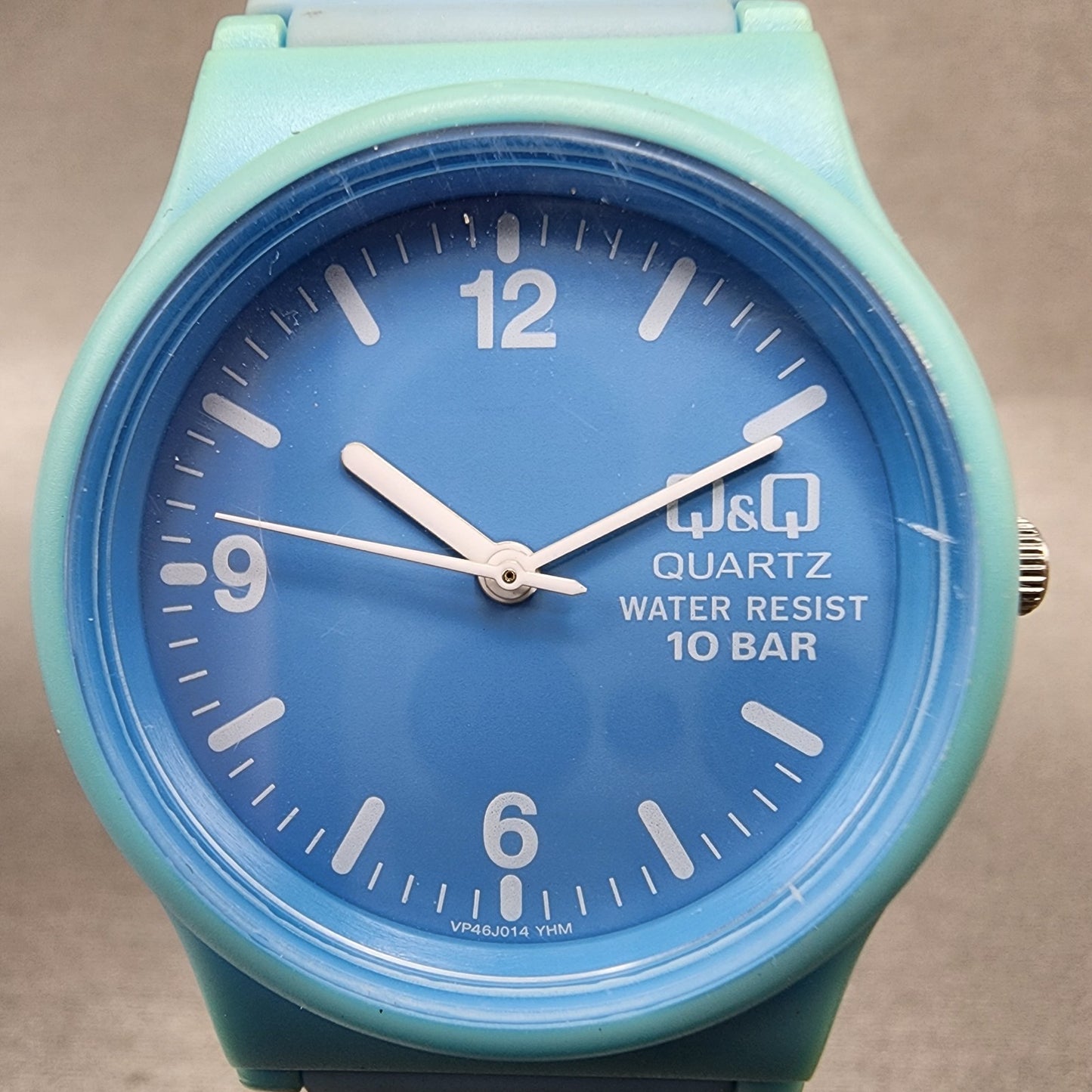 Citizen Q&Q Watch Women 34mm Blue Dial Blue Tone Round New battery1