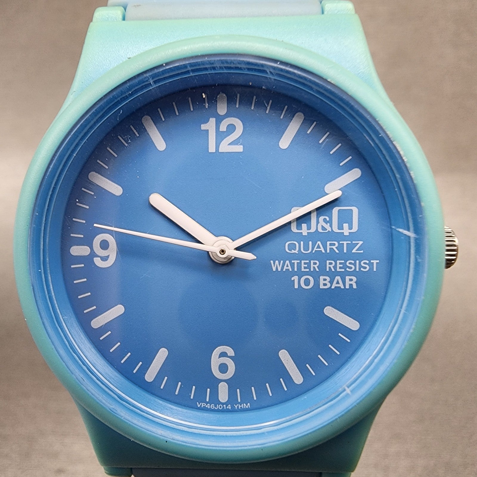 Citizen Q&Q Watch Women 34mm Blue Dial Blue Tone Round New battery1