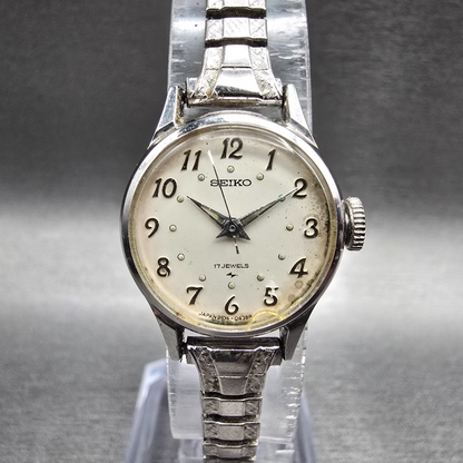Seiko Watch Women 21mm Silver Dial Silver Tone Round 2104-0019 Manual Wind0