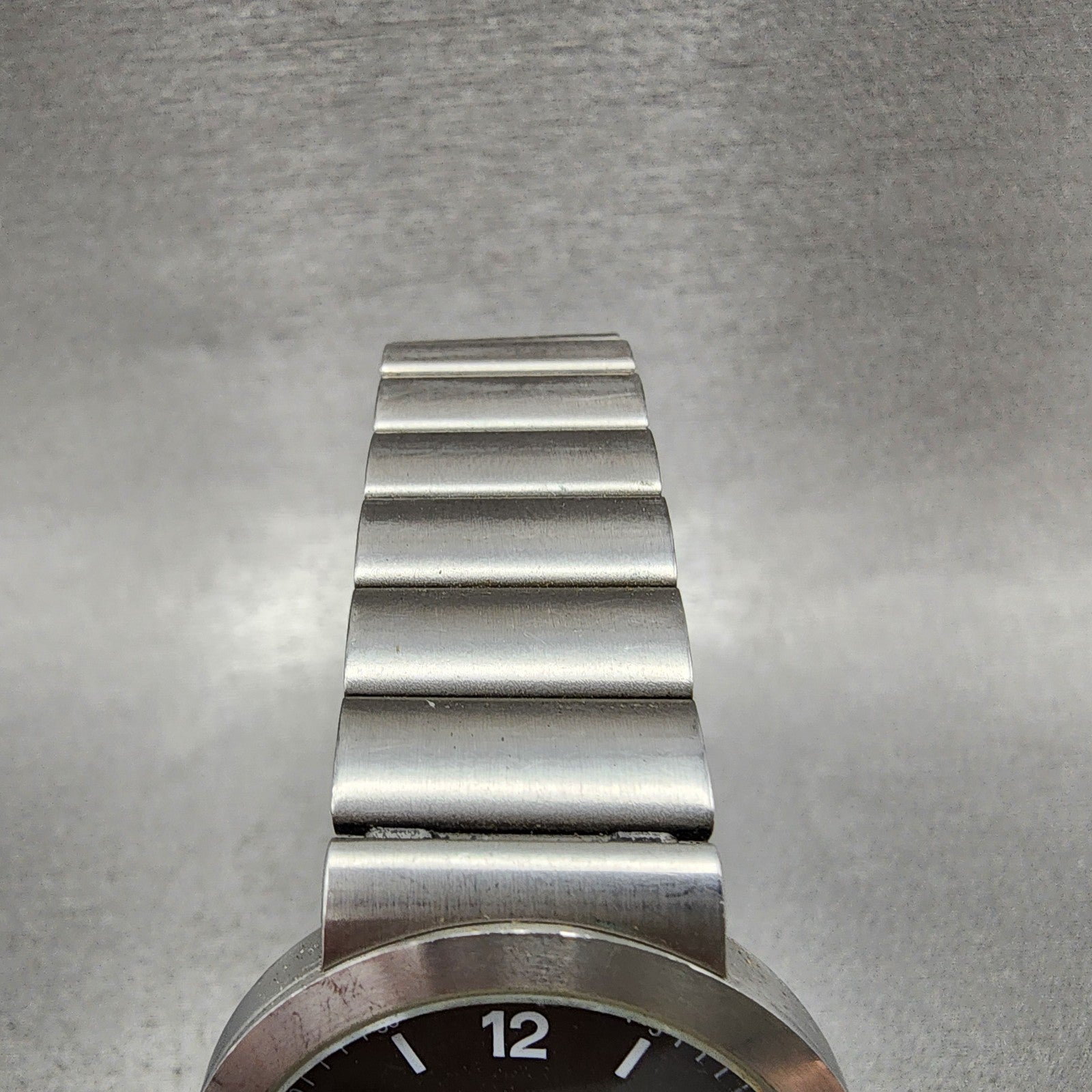 Calvin Klein Watch Men 34mm Gray Dial Stainless Steel Date Round New Battery4