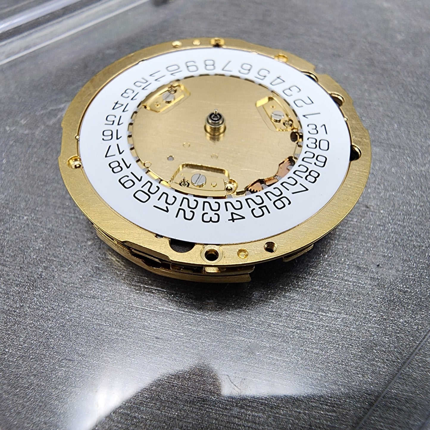 ETA 251.233 Chronograph watch movement White Date wheel Swiss Made PARTS6