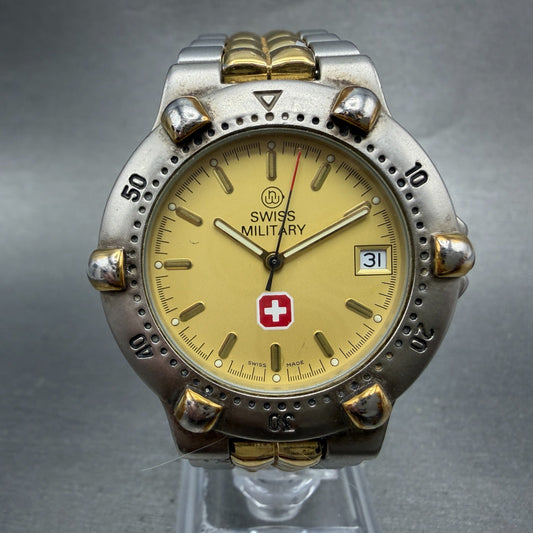 HW Swiss Military Dive Watch Men 37mm Gold Dial Two Tone Date Round New Battery0