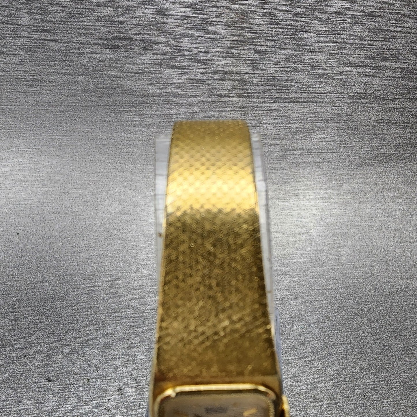 Seiko Tank Watch Women 17mm Champagne Dial Gold Tone Rectangle 14005259 New Bat4