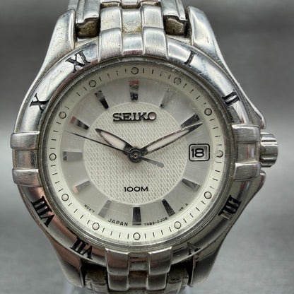 Seiko Dive Watch Women 26mm White Dial Silver Tone Date 7N82-0DP0 New Battery1