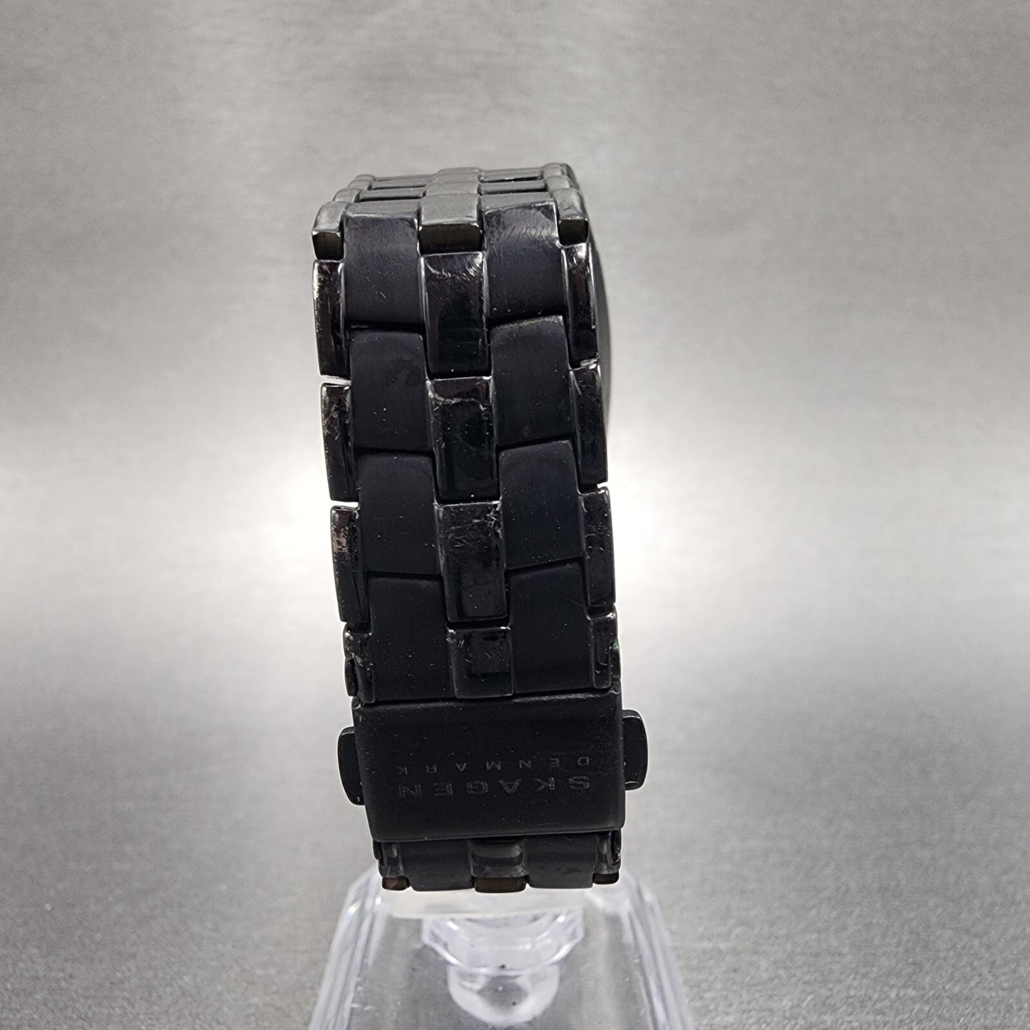 Skagen Tank Watch Women 27mm Silver Dial Black Case Daydate Rectangle New BAtt7