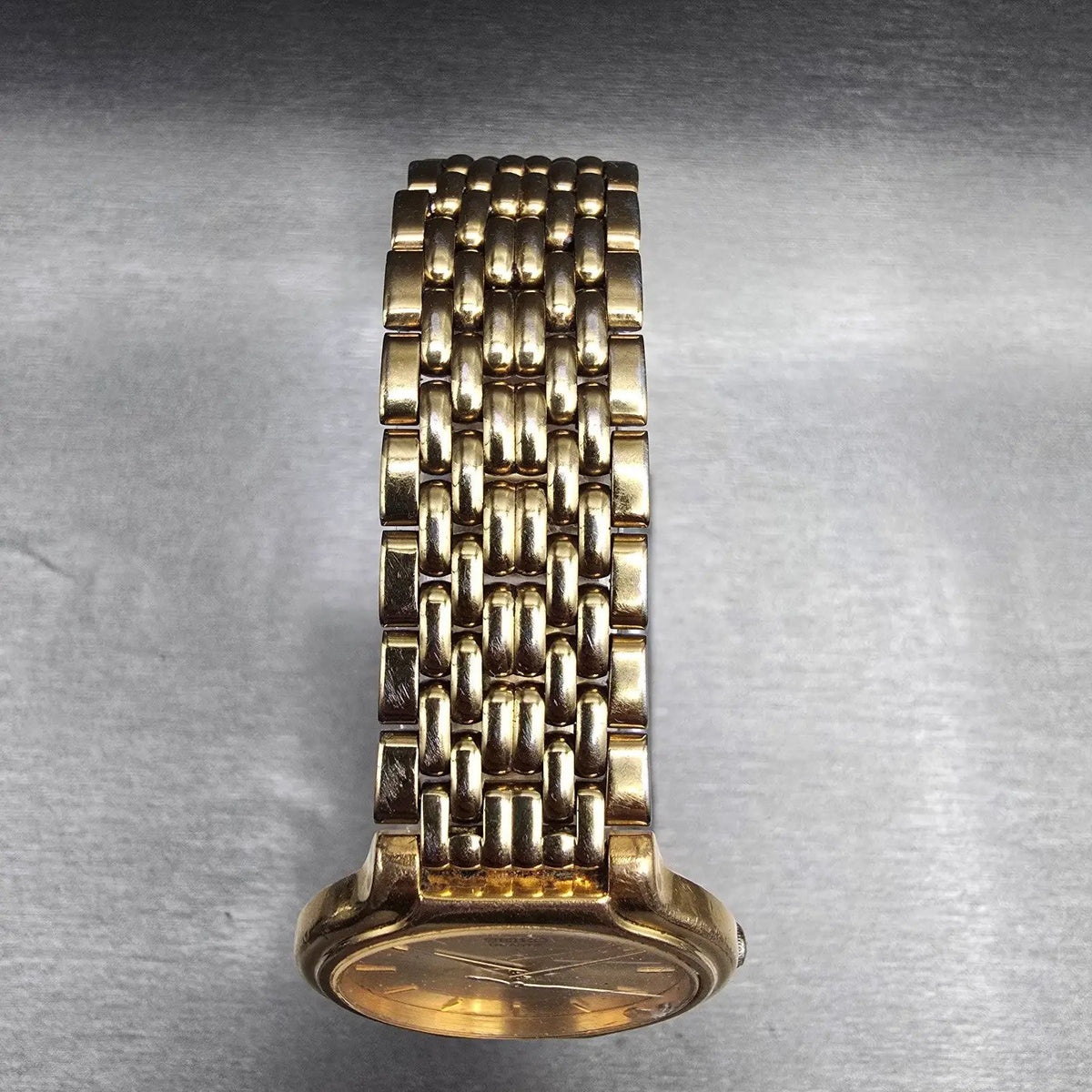Seiko Watch Men 34mm Champagne Dial Gold Tone Round V701-6J60 New Battery VTG4