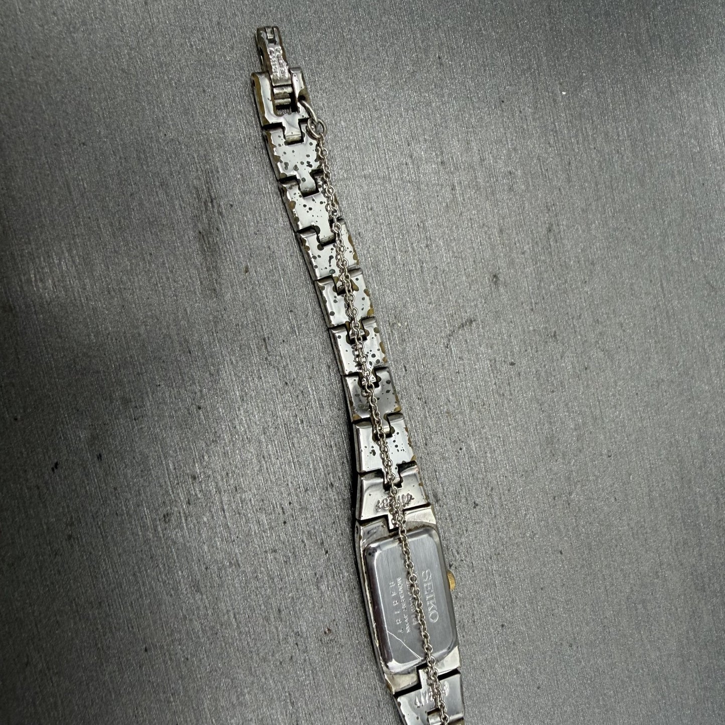 Seiko Tank Watch Women 13mm White Dial two Tone Rectangle 2E20-0AY0 New Battery10