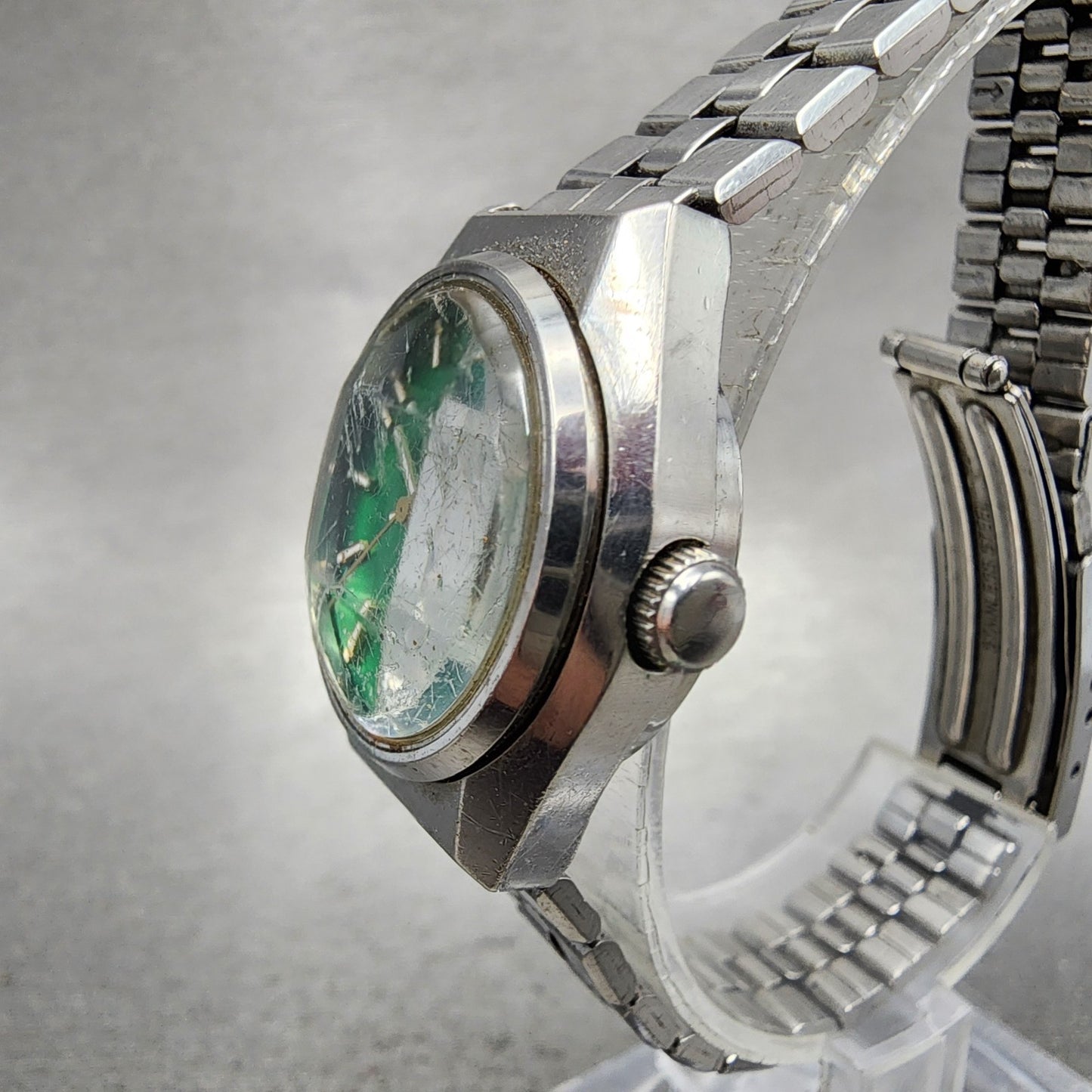 Seiko Automatic Watch Women 25mm Green Dial Silver Tone Daydate 22060410 Runs2