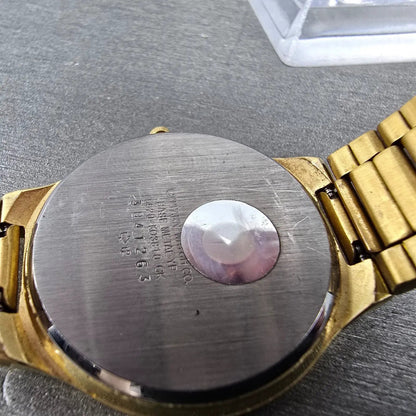 Citizen CQ Watch Men 34mm Black Dial Gold Tone Round 5520-K03810 New Battery9