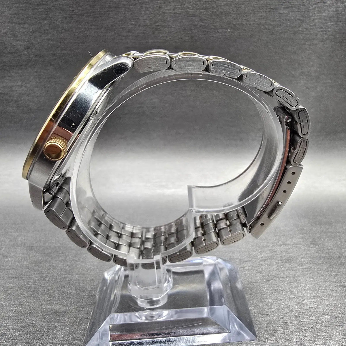 Seiko Watch Men 41mm Silver Dial Two Tone Date Round 6N42-00A0 New Battery6