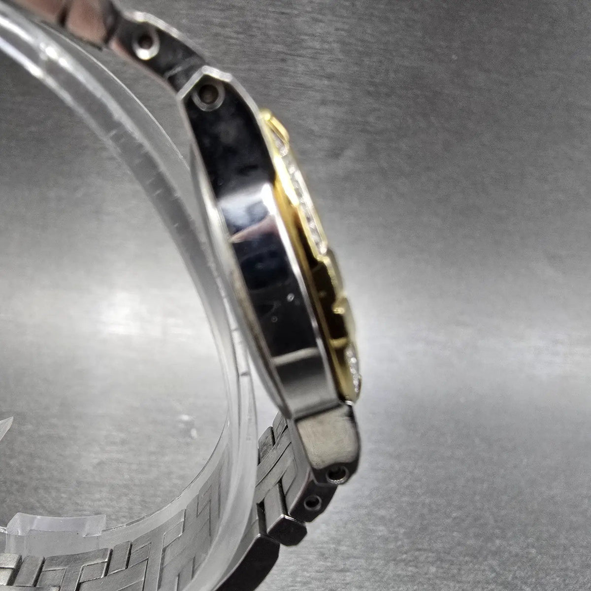 Citizen Eco-Drive Elektra Watch Women 24mm MOP Dial Two Tone Diamonds Round Runs3