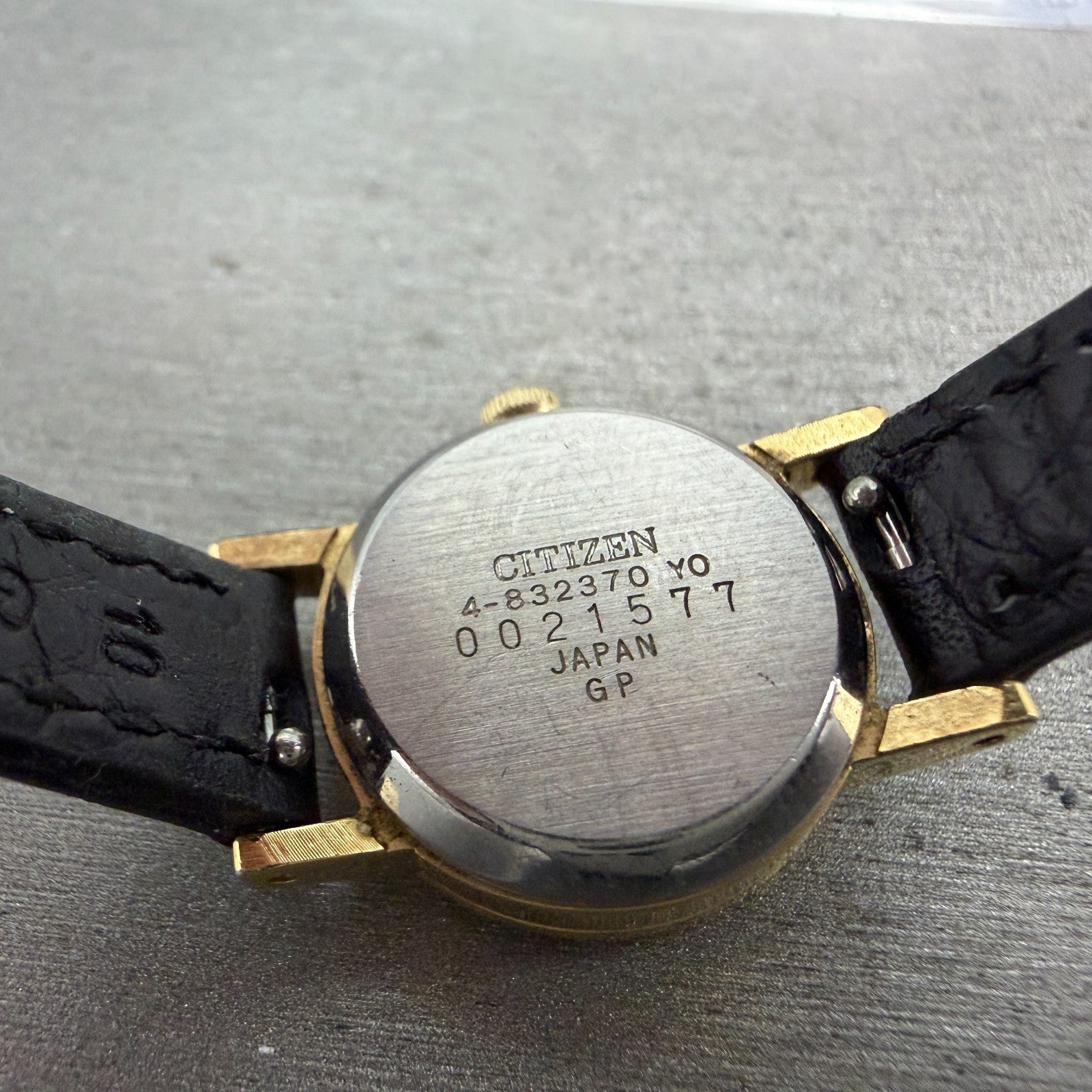 Citizen CQ Watch Women 20mm Champagne Dial Gold Tone Round 4-832370 New Battery9