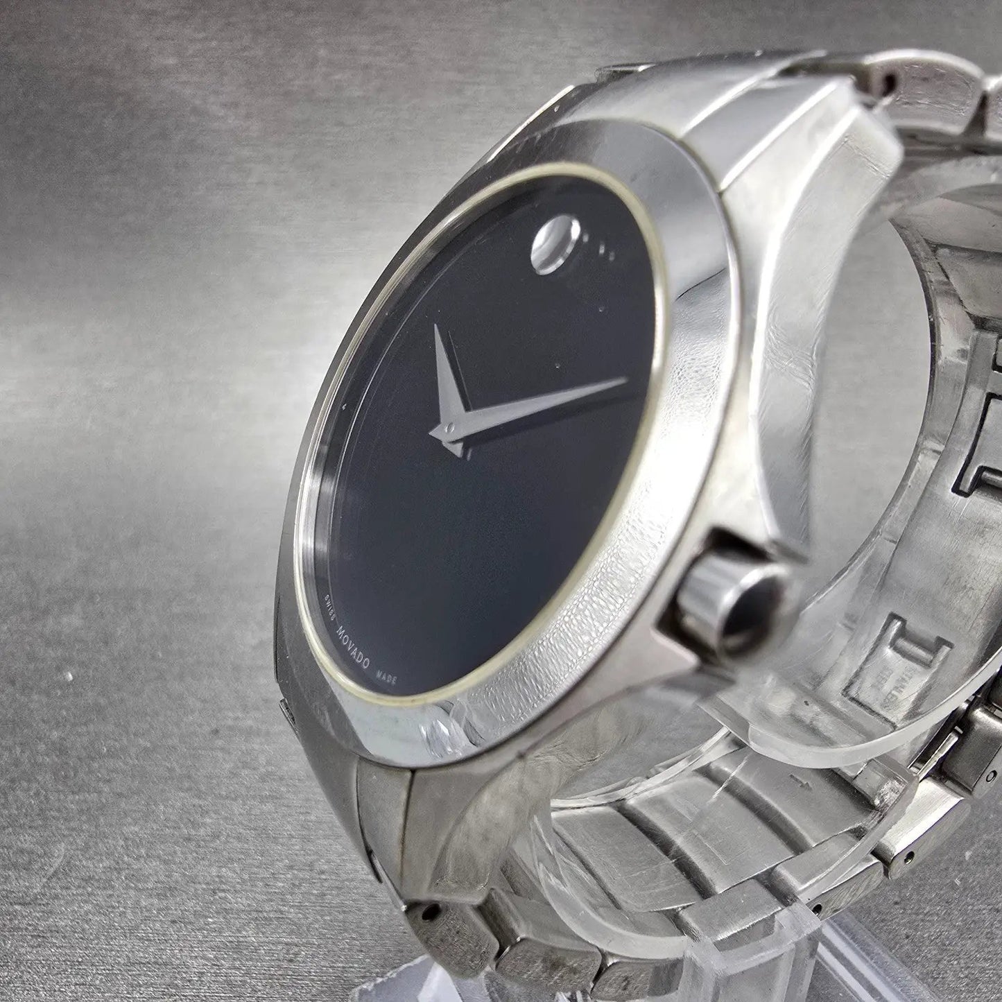 Movado Faceto Watch Men 39mm Black Dial Silver Tone 84 G2 1855 New Battery BNUIK2