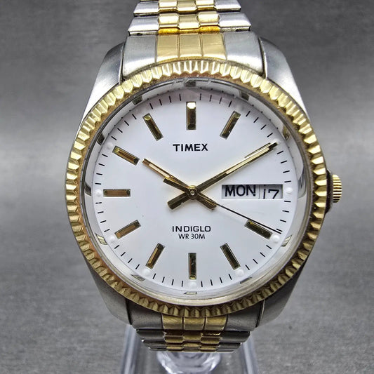 Timex Waterbury Legacy Watch Men 35mm White Dial Two Tone Daydate New Battery0