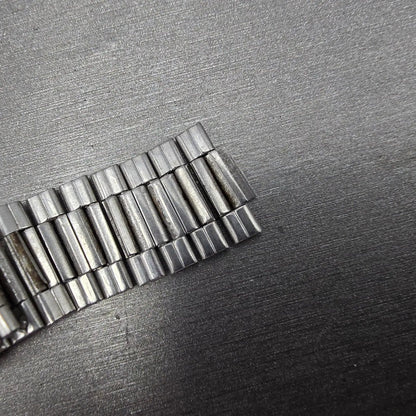 Seiko SQ Bracelet 20mm Stainless Steel Two Tone Tri Folding Clasp Vintage Z27810