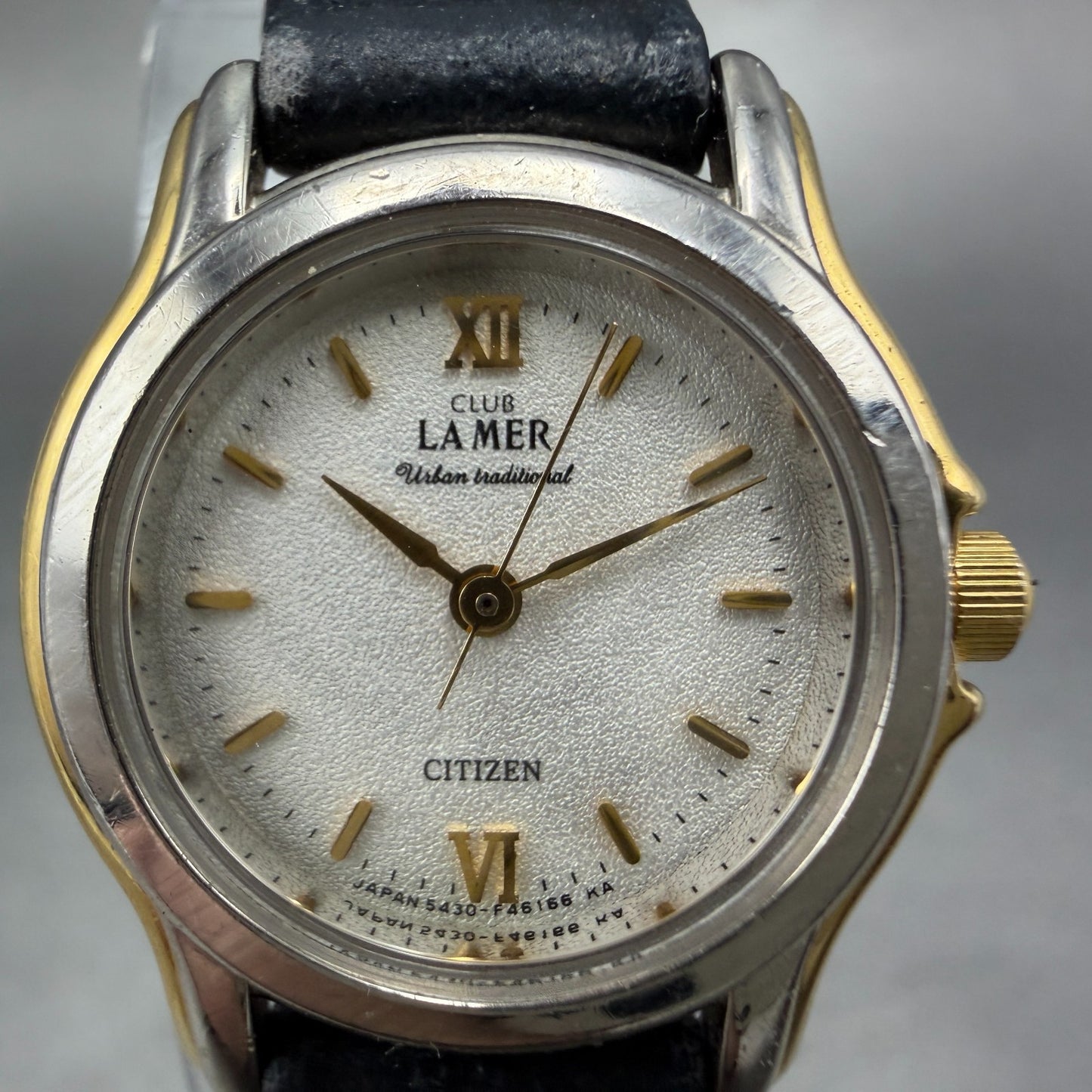 Citizen Club La Mer Watch Women 22mm White Dial Two Tone Round New battery1