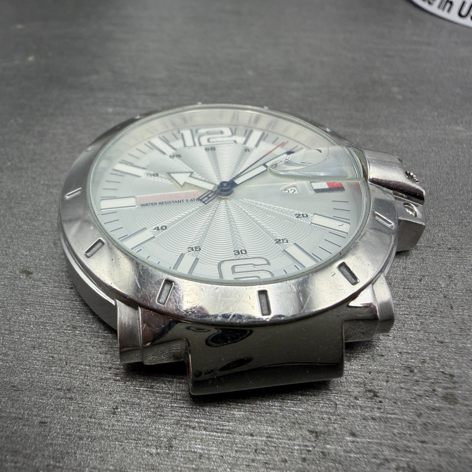 Tommy Hilfiger Watch Men 43mm Silver Dial Steel Date Round New Battery2