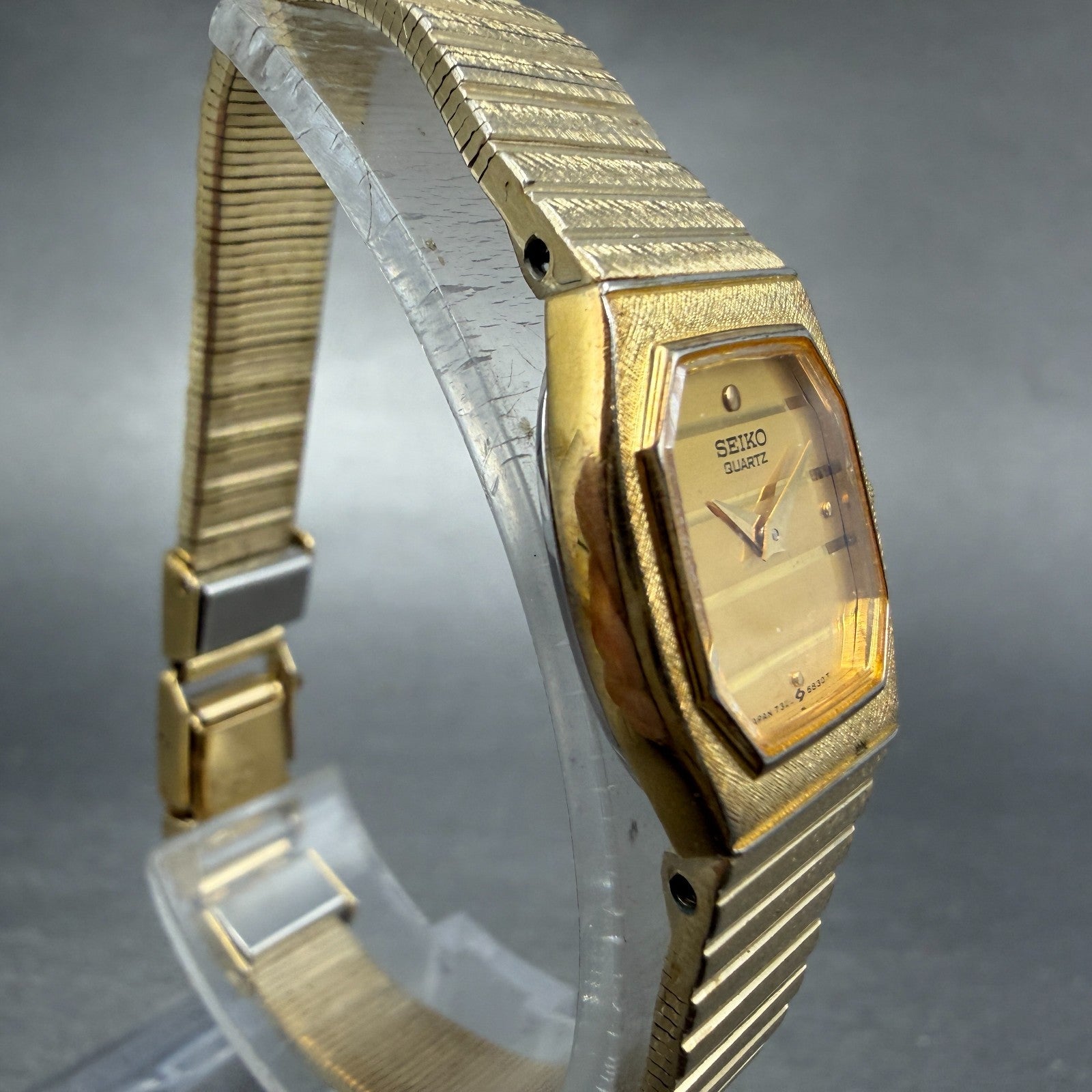 Seiko Watch Women 18mm Champagne Dial Gold Tone Rectangle 7320-5499 New Battery3