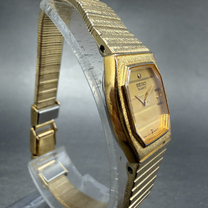 Seiko Watch Women 18mm Champagne Dial Gold Tone Rectangle 7320-5499 New Battery3