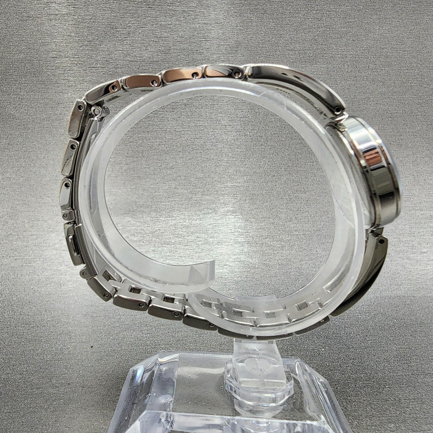 Orient IO Solar Watch Women 24mm MOP Dial Silver Tone Date Round KN70UAA0 Runs9