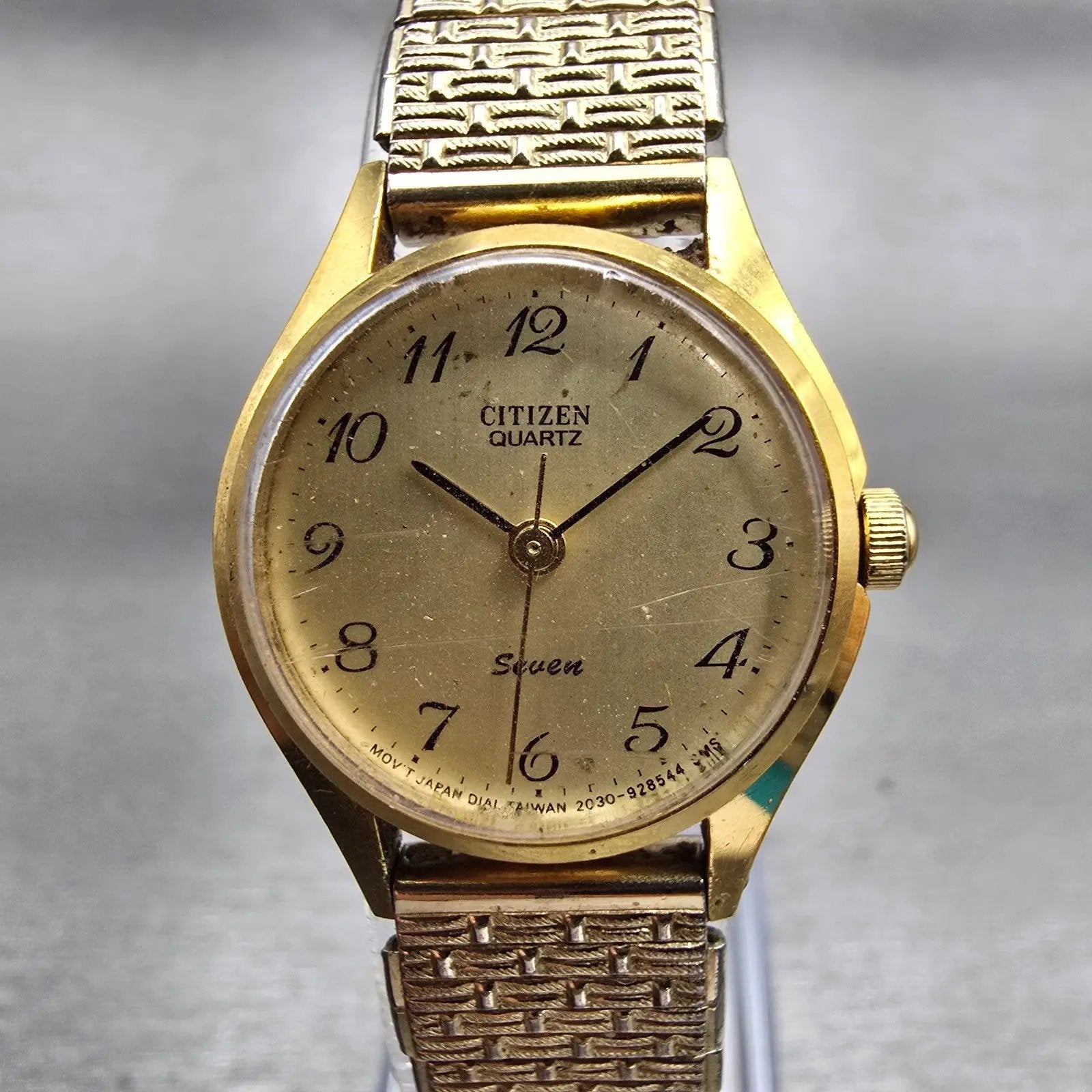 Citizen Seven Watch Women 22mm Gold Dial Gold Tone Round 2030-041682 New Battery0