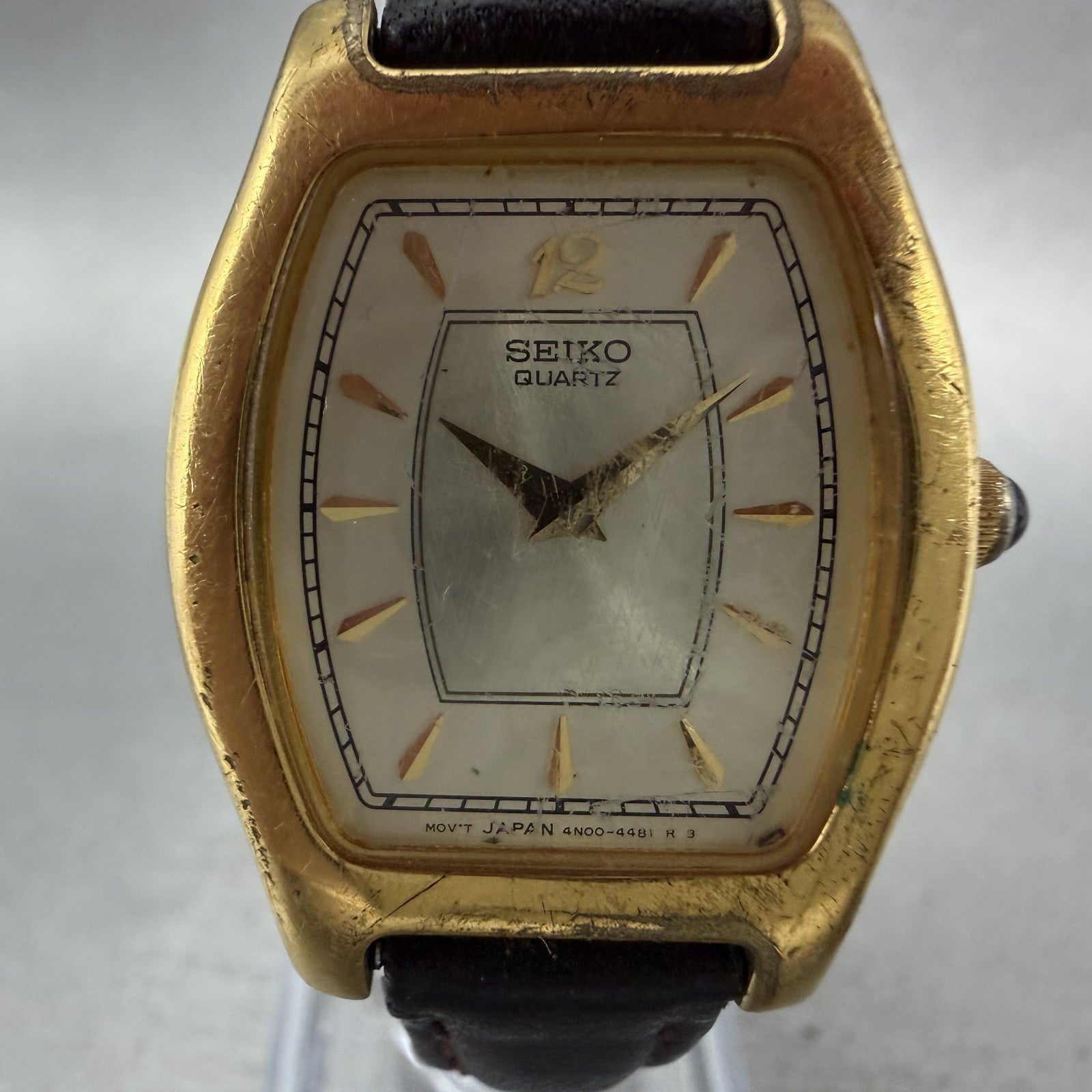 Seiko Watch Women 25mm White Dial Gold Tone Tonneau 4n00-6451 New Battery ABC1