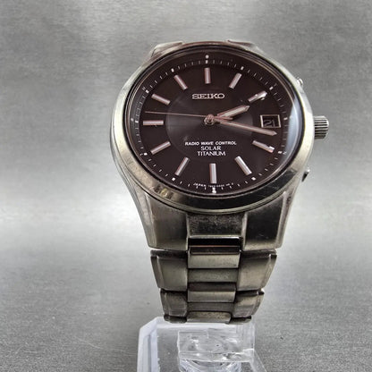 Seiko Solar Atomic Watch Men 38mm Black Dial Titanium Atomic Date 7B22 PARTS!6