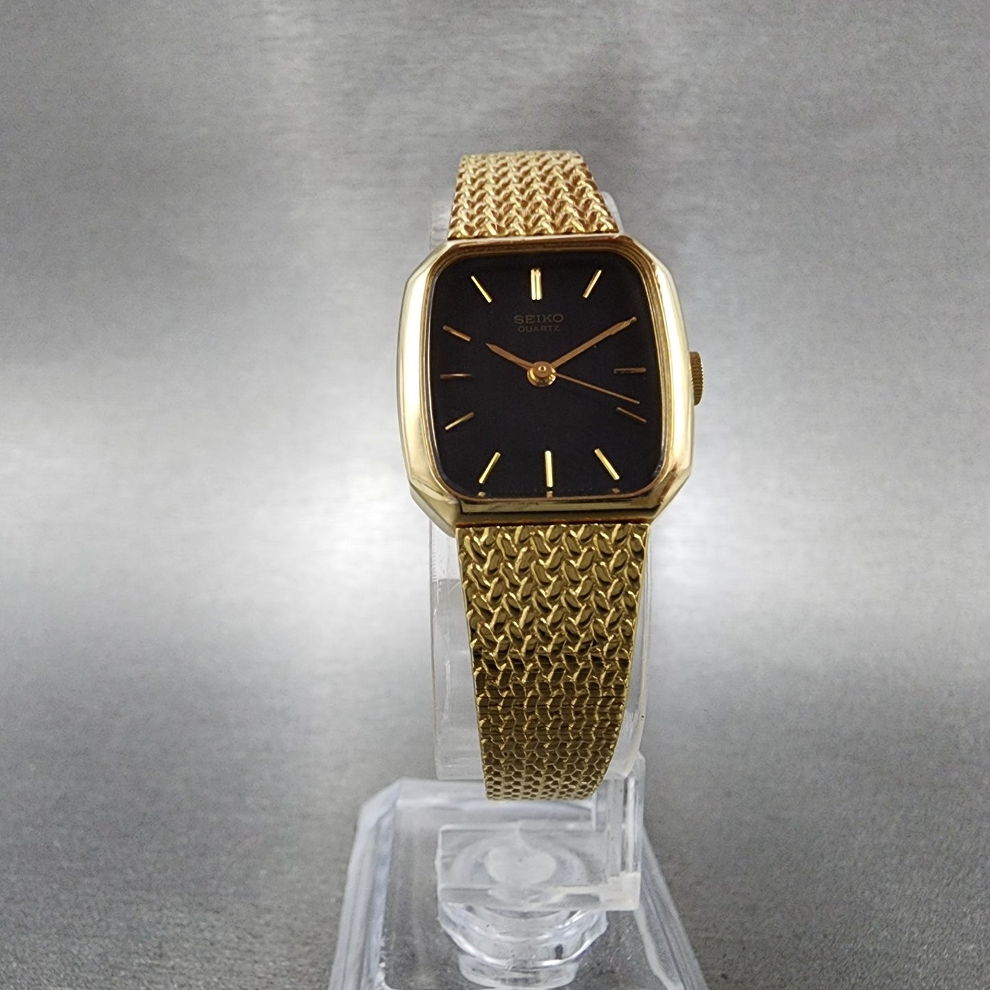 Seiko Tank Watch Women 19mm Black Dial Gold Tone 54215060 New Battery5