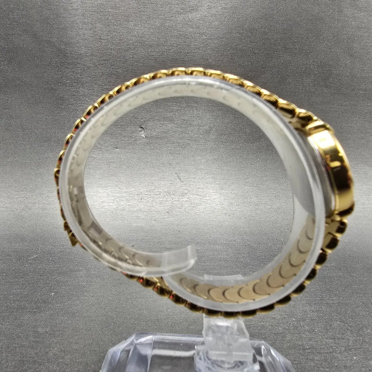 Longines QWR Watch Women 22mm White Dial Gold Tone Date Round New Battery9