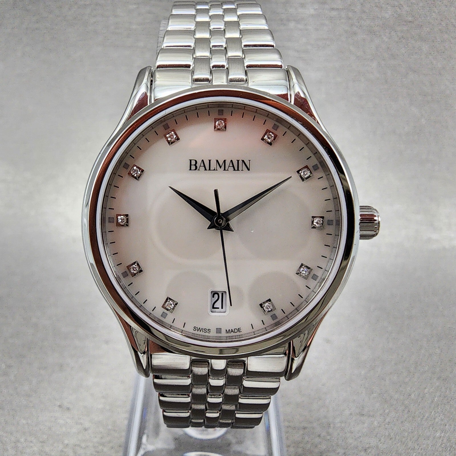Balmain Classic R Watch Women 32mm MOP Dial Stainless Steel Date Round1