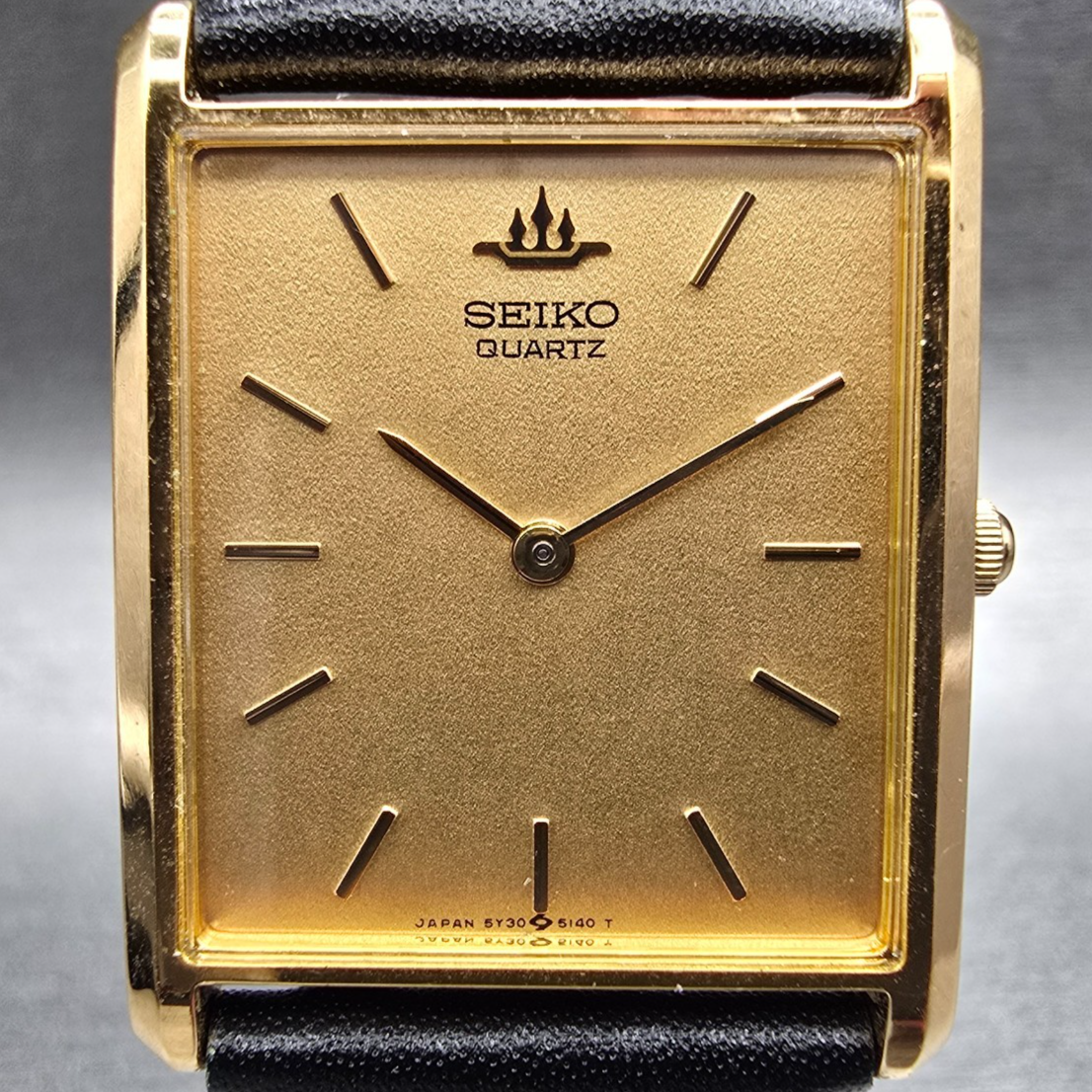 Seiko Tank Watch Men 25mm Gold Dial Gold Rectangle 5Y30-5060 New Battery JP VTG1