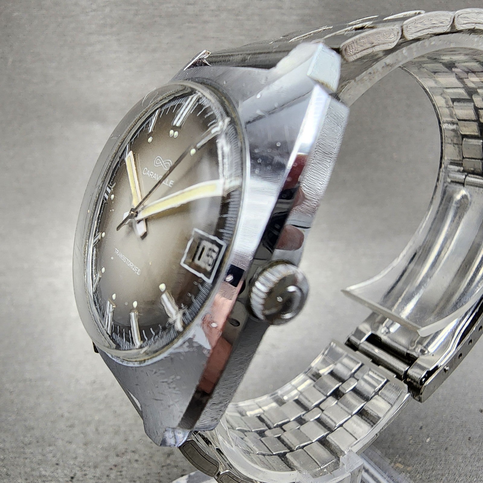 Bulova Caravelle Transistorized Watch Men 34mm Gray Dial Silver Tone Date Runs2