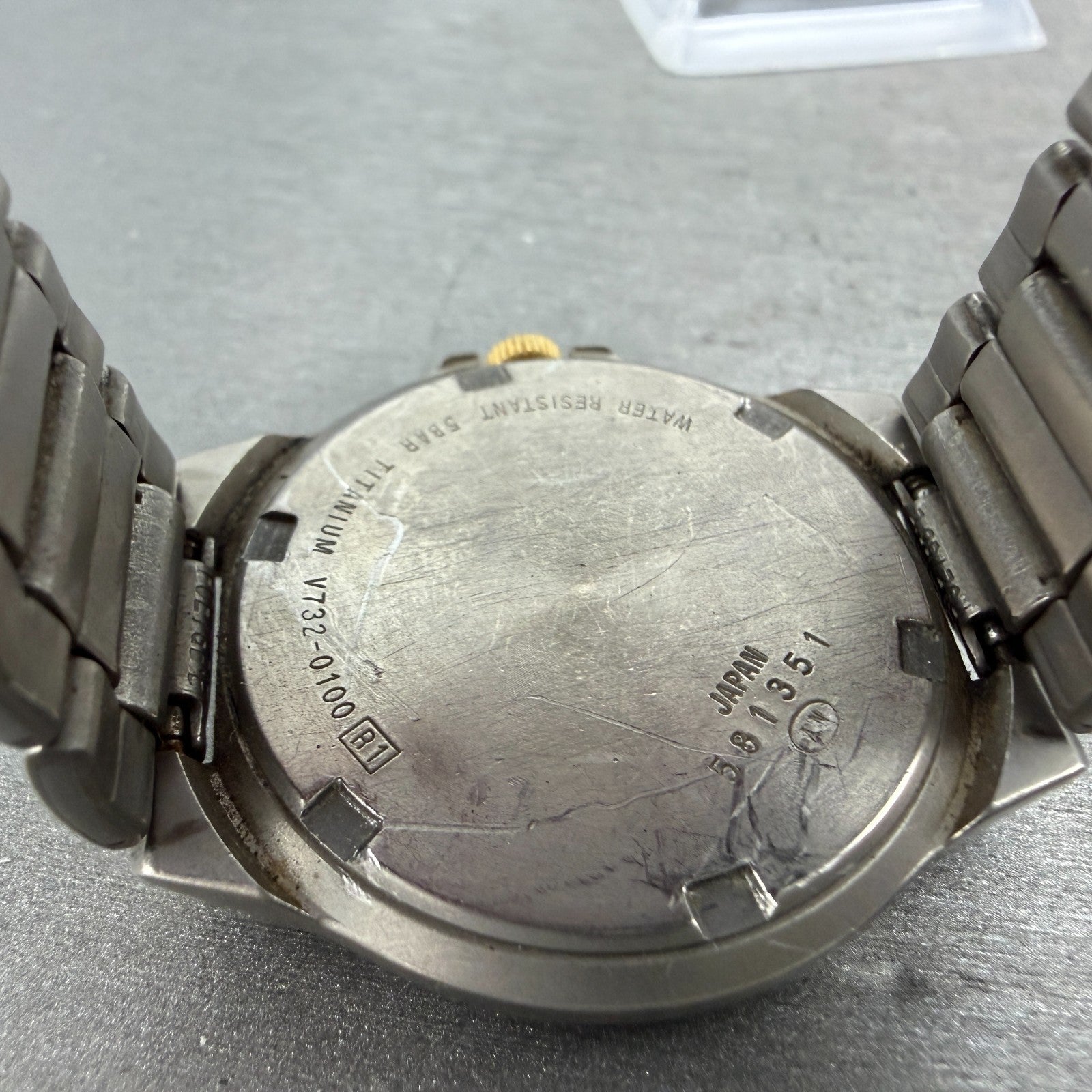 Seiko Alba Epsilon Watch Men 34mm Champagne Titanium Two Tone Date New Battery9