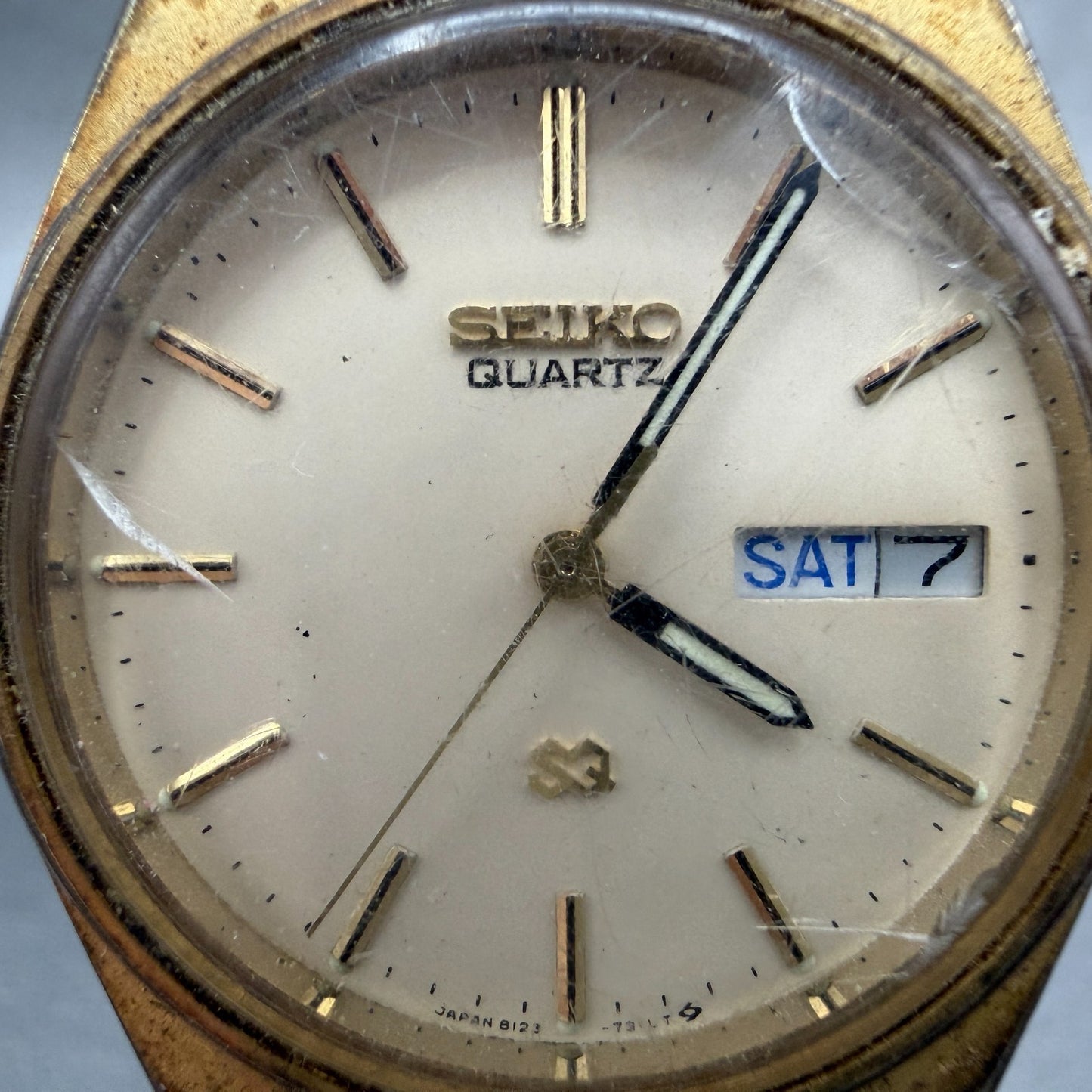 Seiko SQ Watch Men 35mm Cream Dial Gold Tone Daydate 8123-7239 PARTS2