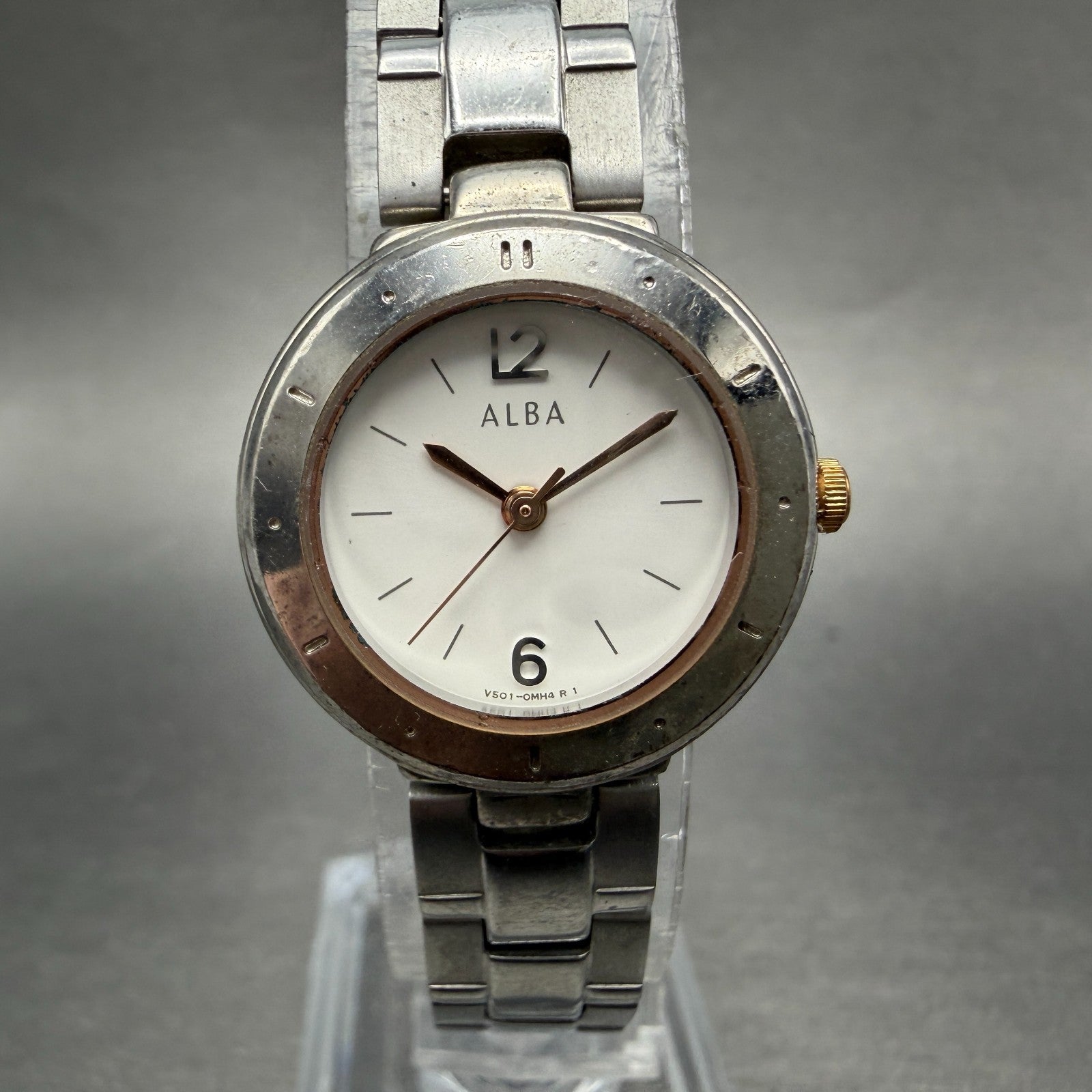 Seiko Alba Watch Women 23mm White Dial Silver Tone Round V501-0DX0 New Battery0