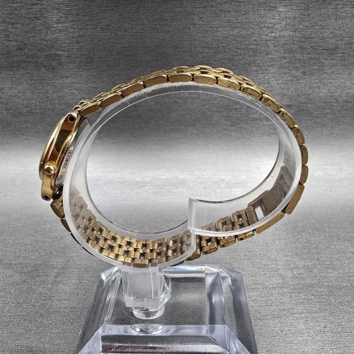 Citizen CQ Watch Women 21mm Black Dial Gold Tone Round 5930-S29762 New Battery6