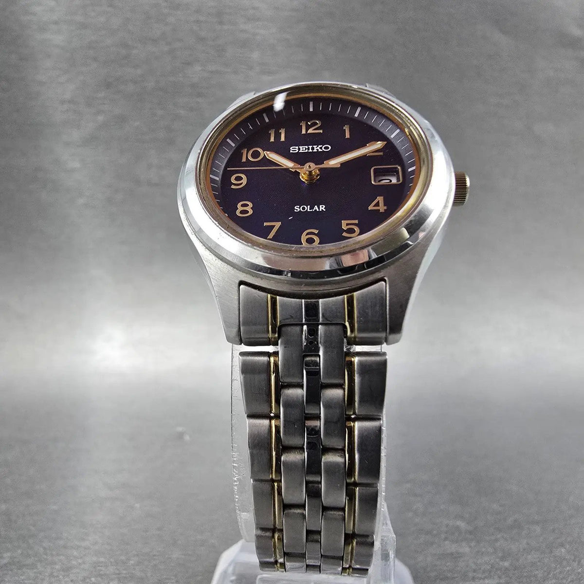 Pulsar Solar Watch Women 28mm Blue Dial Silver Date Round V182-0AE0 Works7
