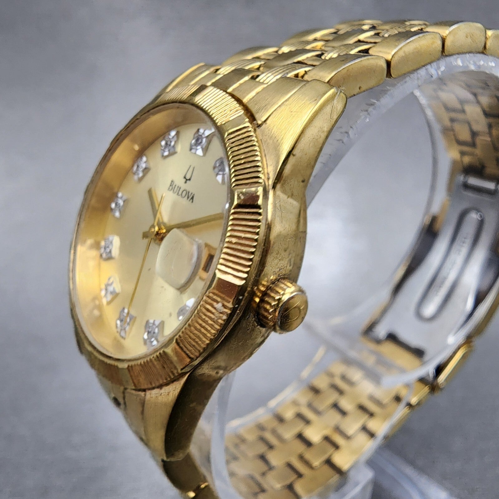 Bulova Watch Women 25mm Champagne Dial Gold Tone Date 97S84 New Battery2