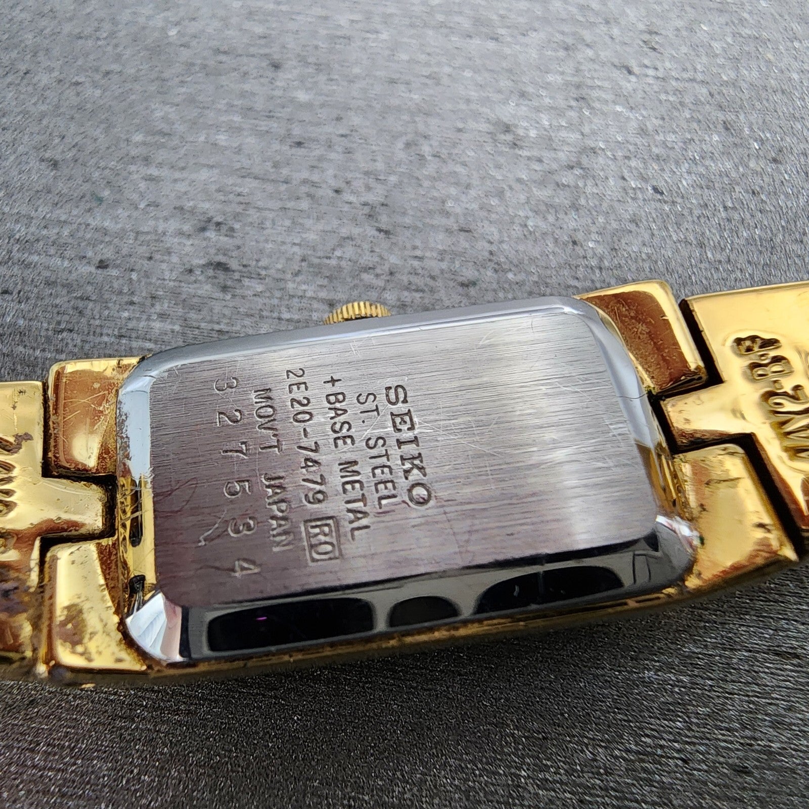 Seiko Watch Women 13mm Gold Dial Gold Tone Rectangle 2E207479 New Battery9