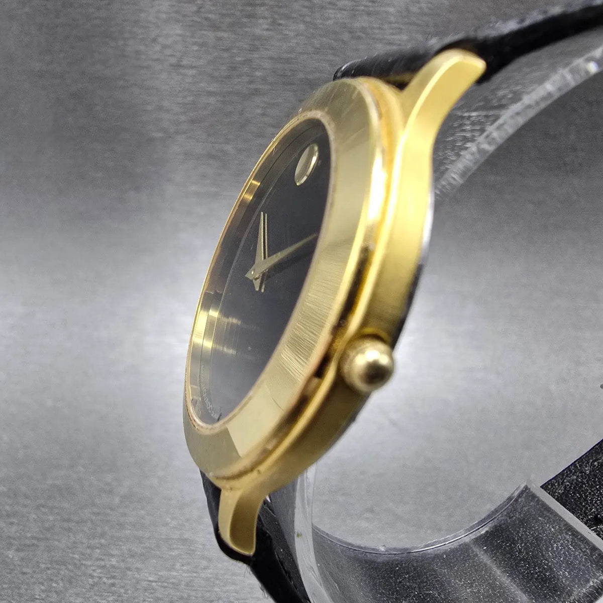Movado Museum Watch Men 34mm Black Dial Gold Round 87-D1-844 New Battery Box3