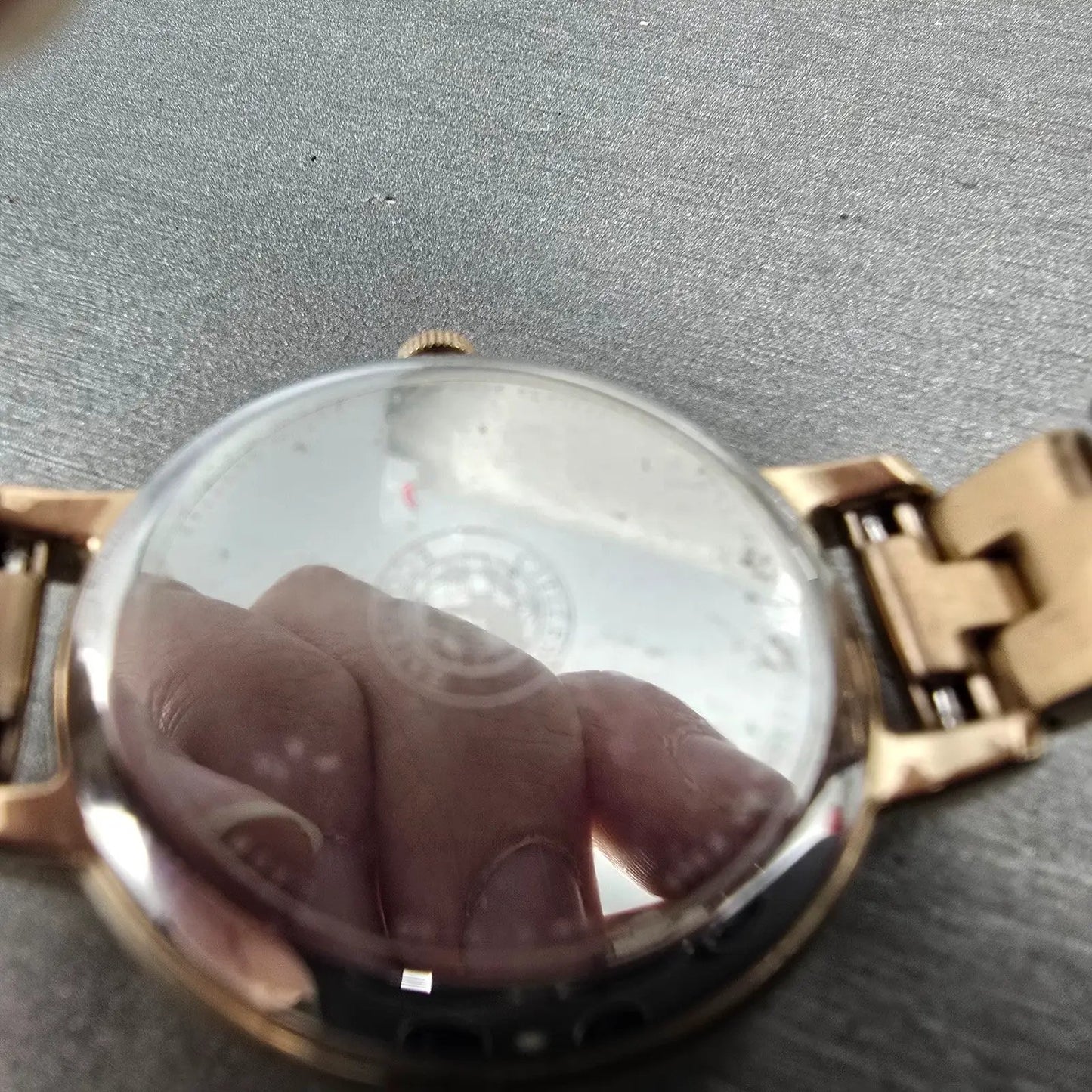Citizen Eco-Drive Watch Women 31mm Beige Dial Rose Gold Tone Date Round Runs9