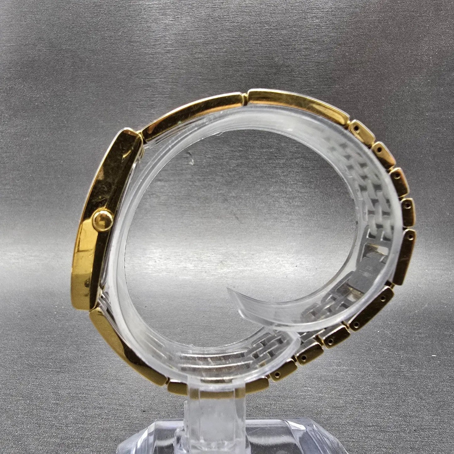 Movado Esperanza Tank Watch Women 14mm Black Dial Gold Tone 88 H5 1400 New Batt6