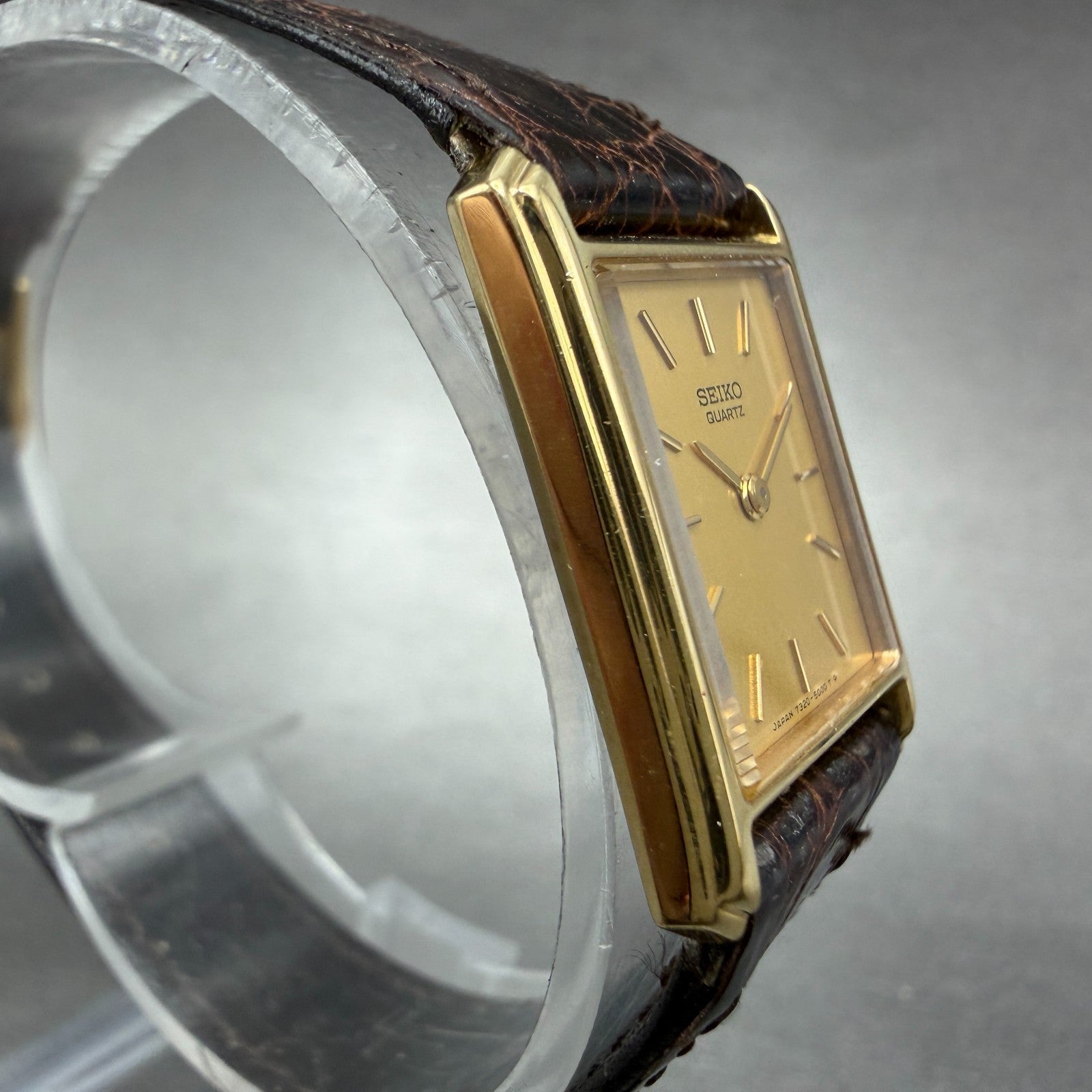 Seiko Tank Watch Women 19mm Champagne Dial Gold Tone 7320-5000 New Battery3