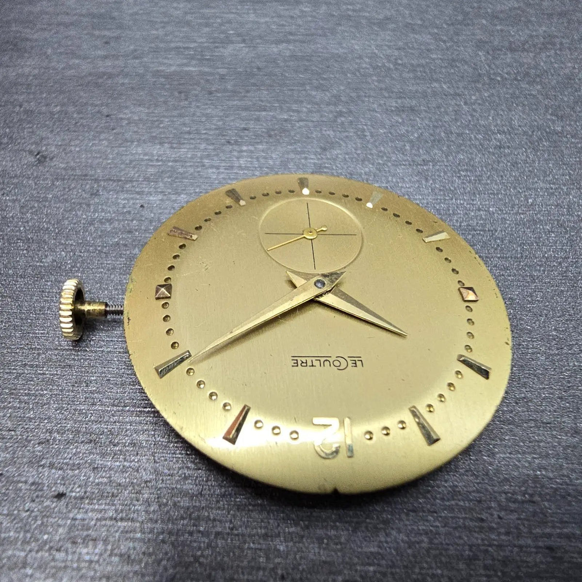 LeCoultre 480/CW Movement Manual Wind 17 Jewels Dial & Hands Vintage4