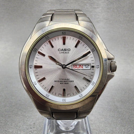 Casio Lineage Titanium Watch Men 38mm Silver Dial Daydate LIN-171J New Battery