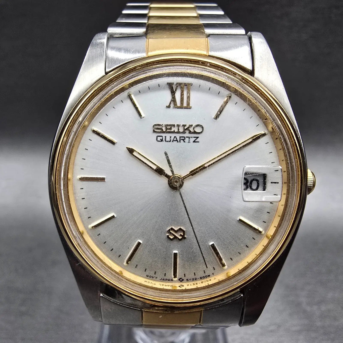 Seiko SQ Watch Men 33mm Silver Dial Two Tone Date Round 5Y22-6009 New Battery1